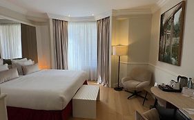 Maison Lutetia R